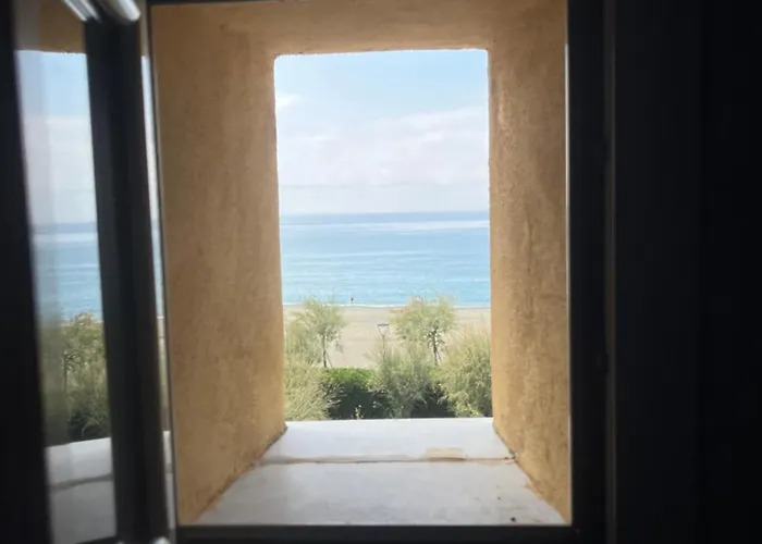 Perla Marina Lägenhet Riva Trigoso